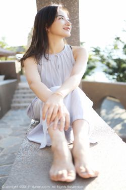 巨胸爆乳女教师奶
