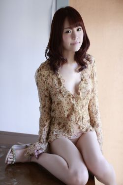 年轻的女学生4